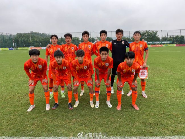 切尔西的首要任务是签下前锋，那不勒斯的奥斯梅恩、布伦特福德的伊万-托尼和葡体的乔克雷斯都在他们的候选名单上。